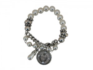 Bracelet with Pearls and Paris