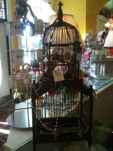 Birdcage gift displays 