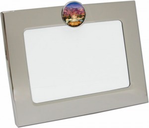 Photo Frame with Maxfield Parrish Medallion 