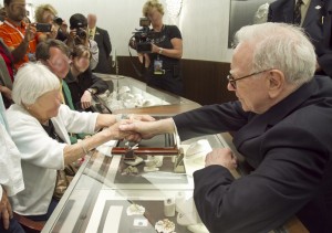 Warren Buffett selling jewelry