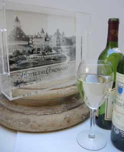 Classic Legacy Tray with Vintage Hotel Del Image