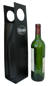 Wine Carrier with Chicago Medallion