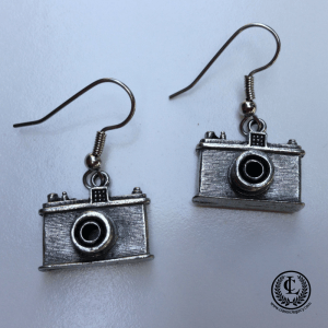 Swag Bag Ideas include Camera Theme earrings for Photographers